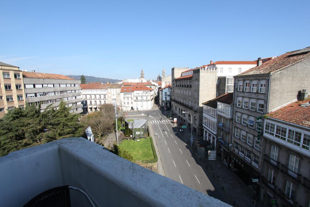 Отель Pr Plaza De Galicia Сантьяго-де-Компостела Экстерьер фото